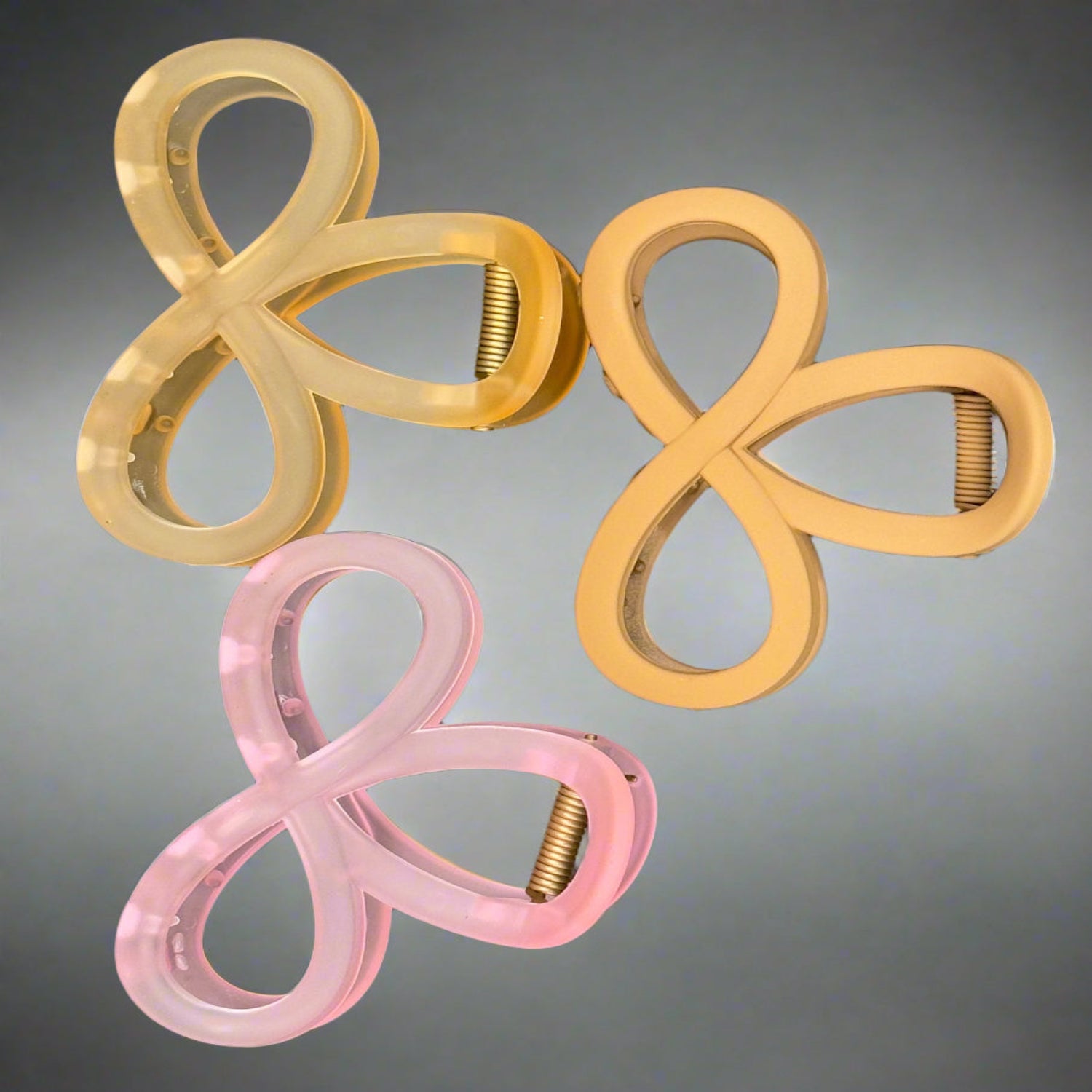 Double Looped Claw Clip