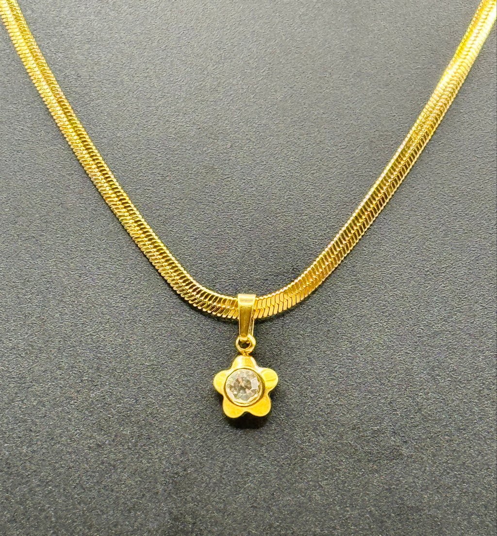 Flower Pendant Necklace