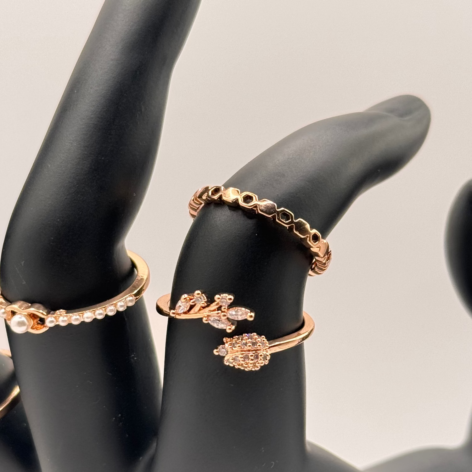 Finger Ring