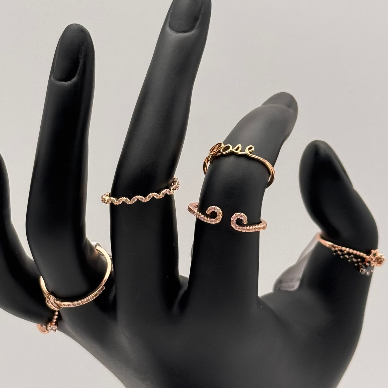 Finger Ring