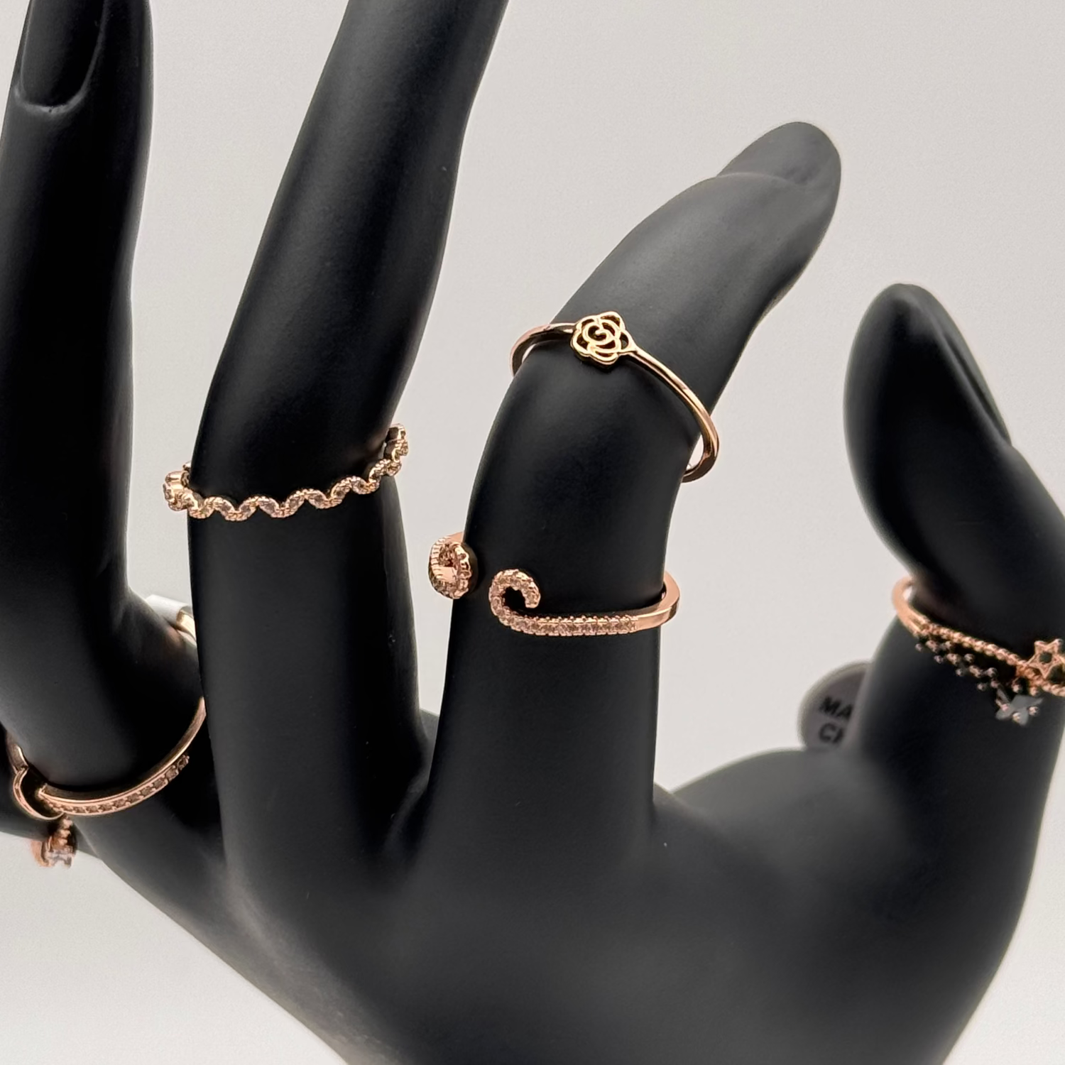 Finger Ring